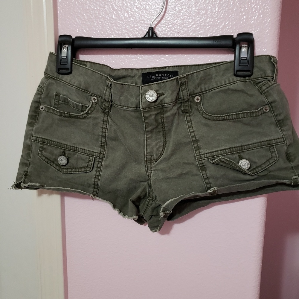 Low rise shorts